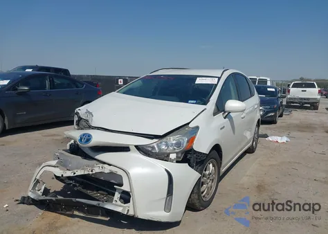 2015 Toyota Prius V Four из США, поврежденный, VIN JTDZN3EU2FJ040508